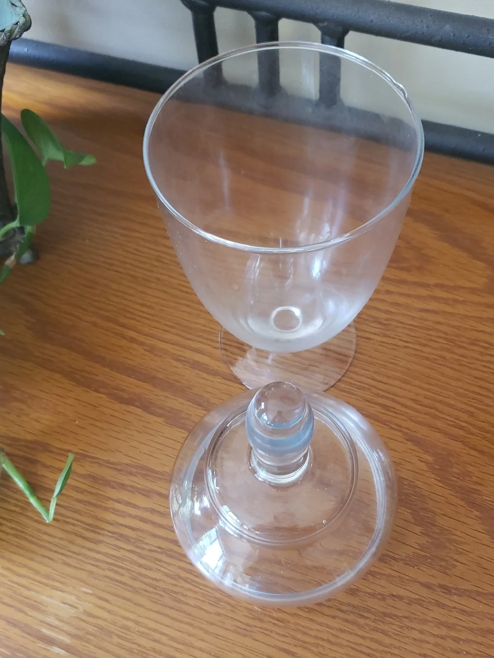 Vintage- Elegant Clear Glass Apothecary Jar